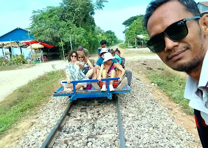 Family Batcave Homestay